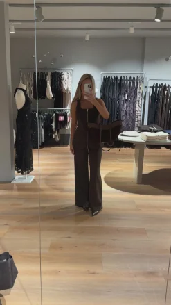 Alicia vest mørkebrun