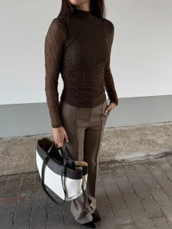 Amira bluse mørkebrun