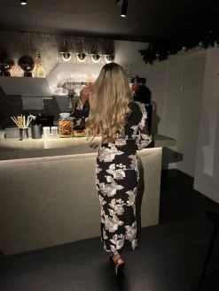 Bella kjole mønstret