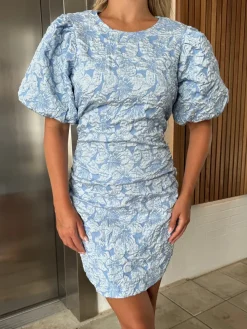 Caroline kjole lyseblå