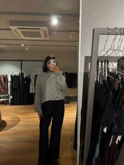 Daniella striktrøje lysegrå