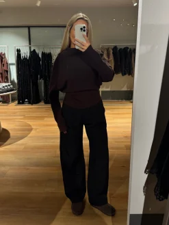 Ella striktrøje mørkebrun