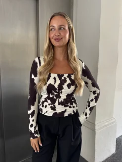 Ember bluse koskinds-look