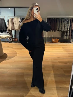 Jenny strikkjole sort