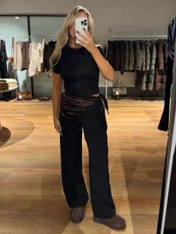 Lina tørklæde mørkebrun