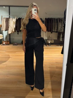 Lina tørklæde sort