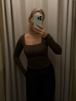 Malou bluse mørkebrun