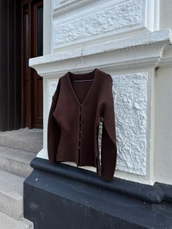 Mikela bluse mørkebrun