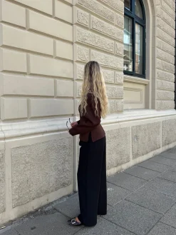 Mikela bluse mørkebrun