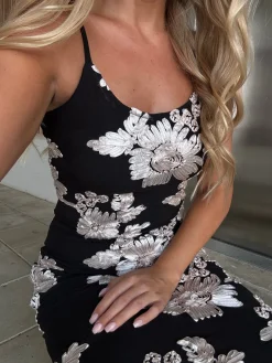 Naomi kjole mønstret