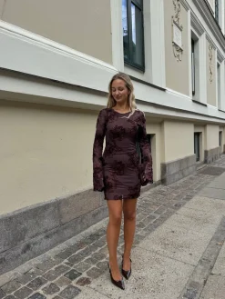 Olivia kjole mørkebrun