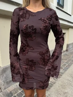 Olivia kjole mørkebrun