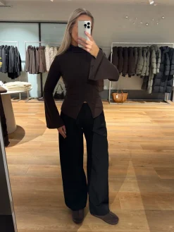 Signe bluse mørkebrun