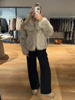 Tatiana bamsesko lysebrun